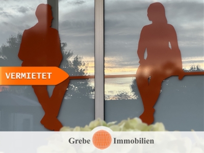 Ladenfläche / Praxis gegenüber REWE mit vielen Parkplätzen!
